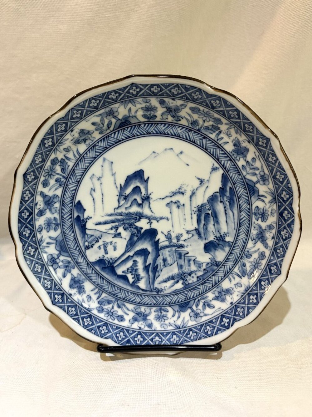 VTG Toyo Japan Blue & White Porcelain Plate 8.5" Mountain Scene